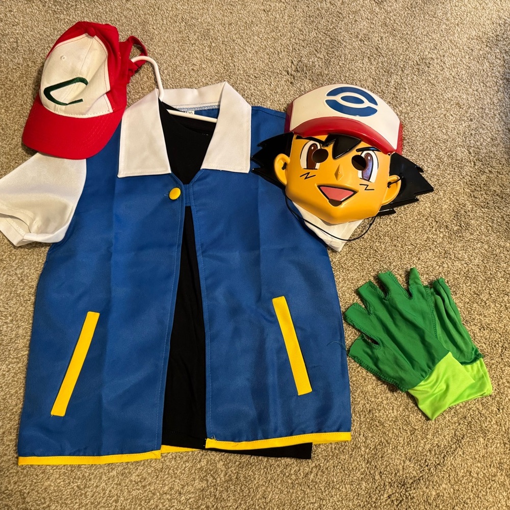Boys Pokemon Ash Costume sz 7/8